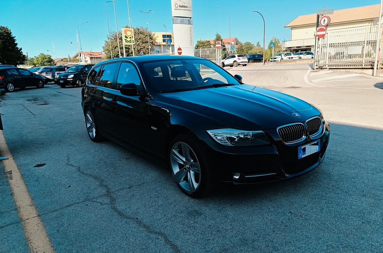 Bmw 320d cat Touring Attiva 184 cv