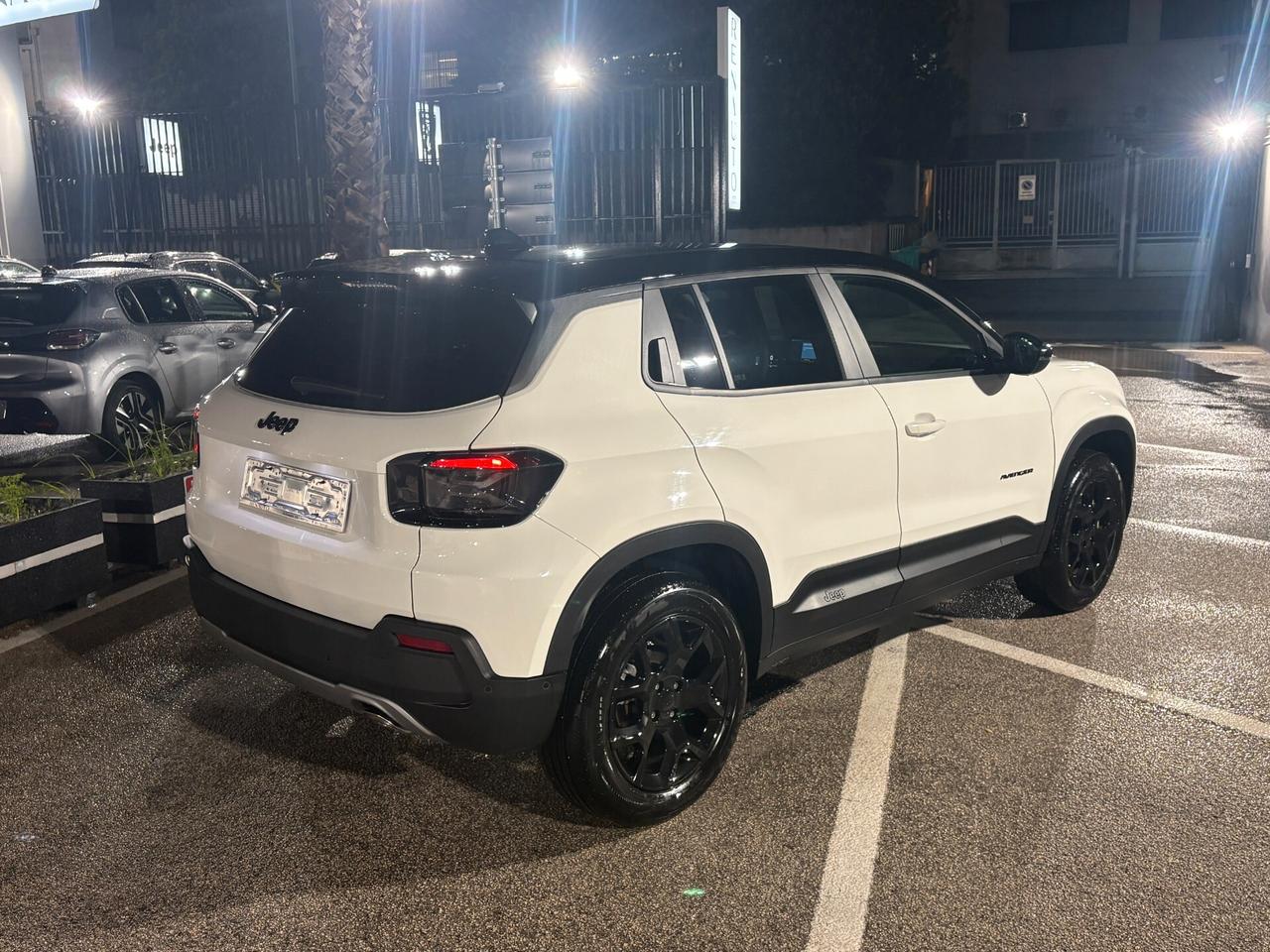 Jeep Avenger 1.2 Turbo 100 CV Altitude BICOLOR KM CERTIFICATI