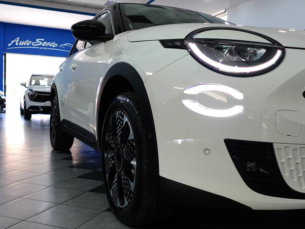 Fiat 600 1.2 HYBRID 145 CV LA PRIMA