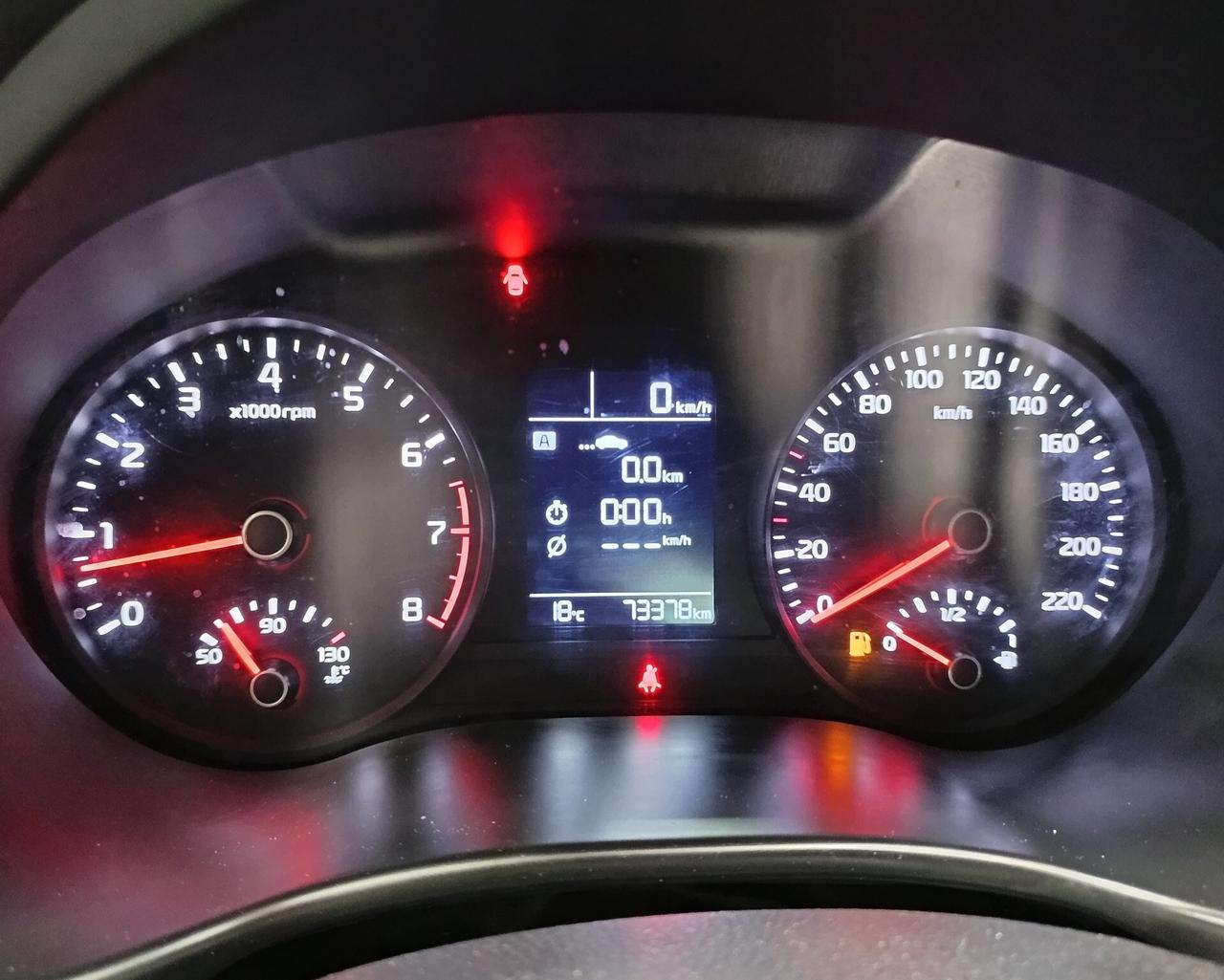 Kia Stonic 1.2 DPI Urban 84 CV
