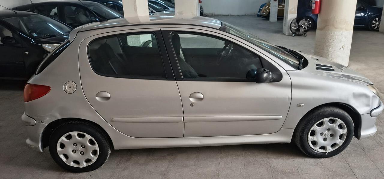 Peugeot 206 1.4 HDi 5p. ONE Line