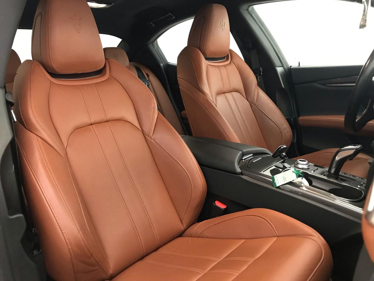 Maserati Ghibli V6 Diesel 250CV Gransport 12/2020