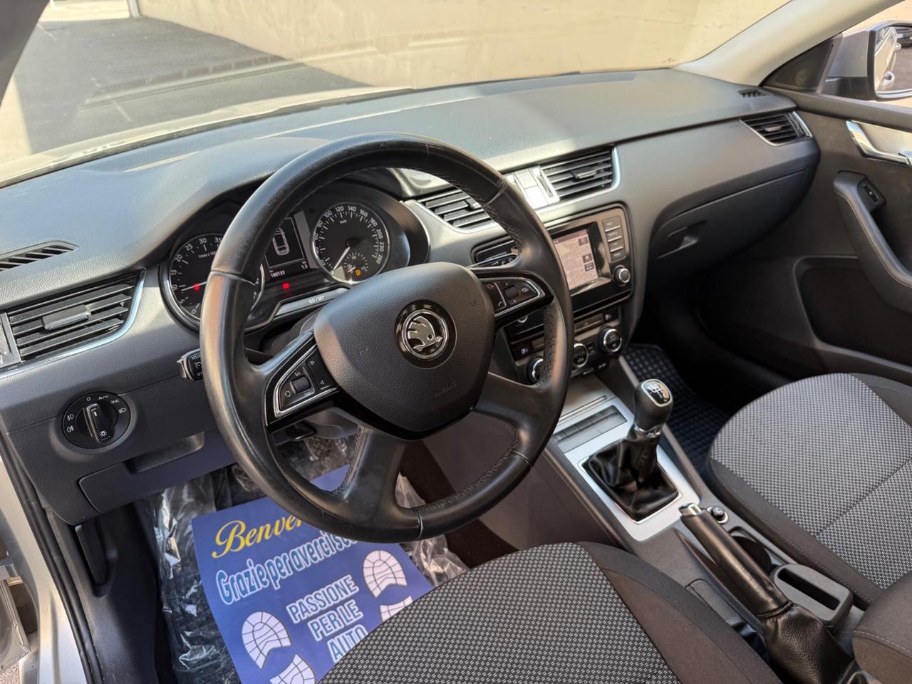 Skoda Octavia Station Wagon 1.6diesel - 2014