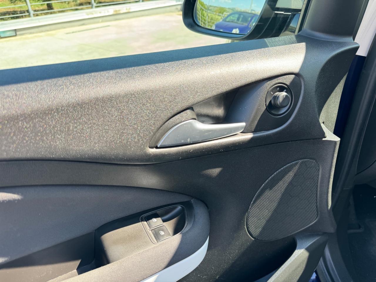 Opel Adam 1.4 87 CV GPL Tech Glam