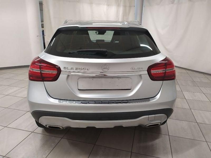 Mercedes-Benz GLA 200 d Premium 4matic auto