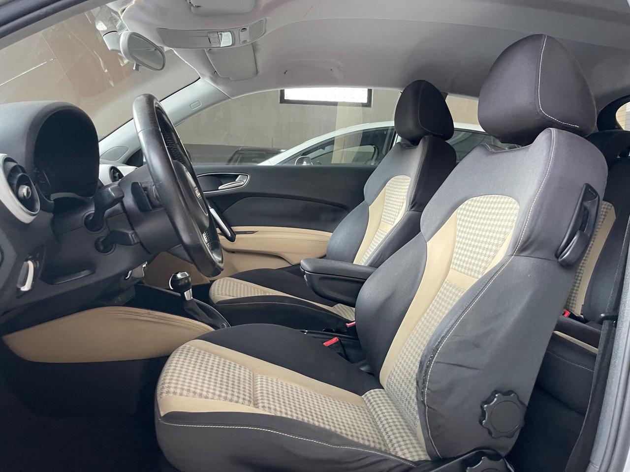 Audi A1 1.4 TFSI S tronic 119g Attraction