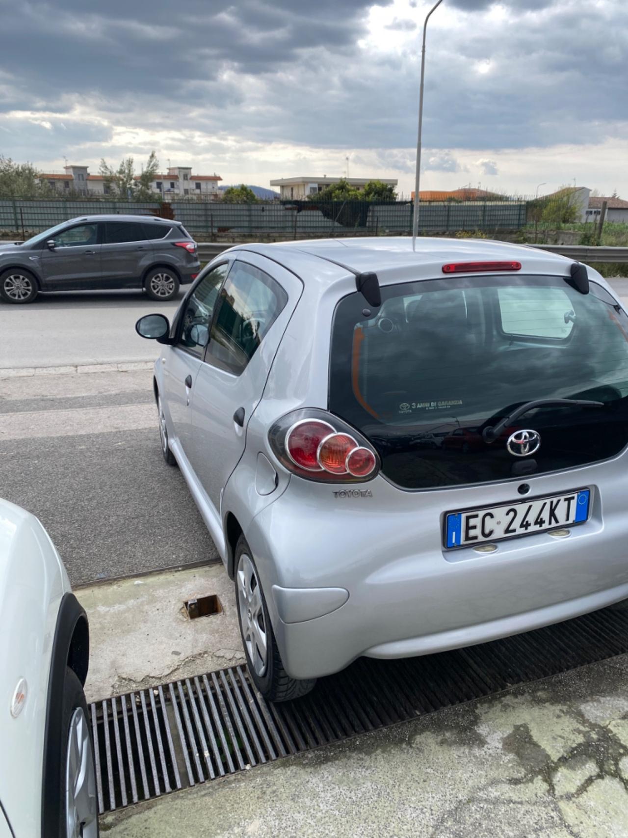 Toyota Aygo 1.0 12V VVT-i 5 porte