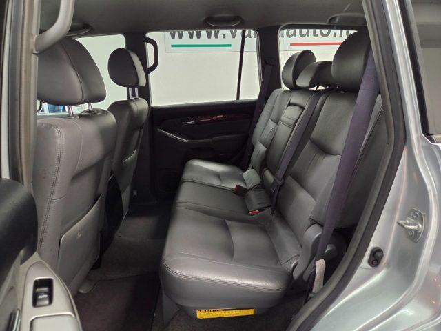 TOYOTA Land Cruiser 3.0 D-4D 16V CAMBIO MANUALE