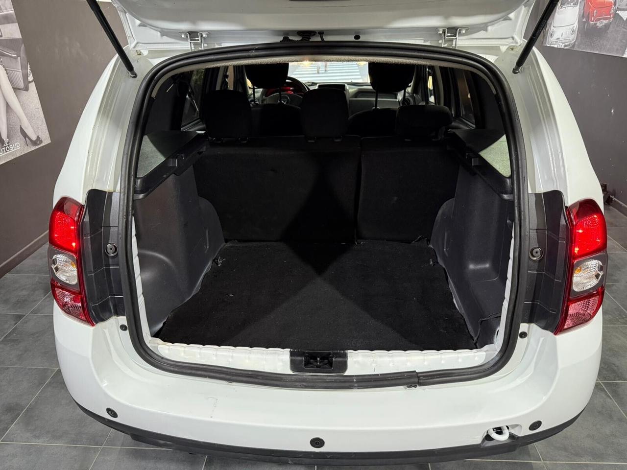 Dacia Duster 1.5 dCi 110CV con gancio unipro