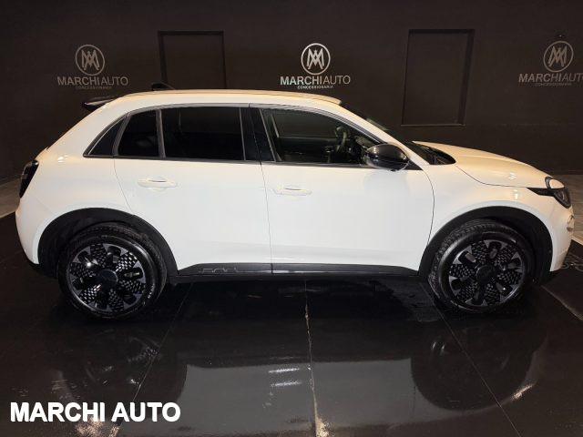FIAT 600 Hybrid 110 CV DCT MHEV La Prima