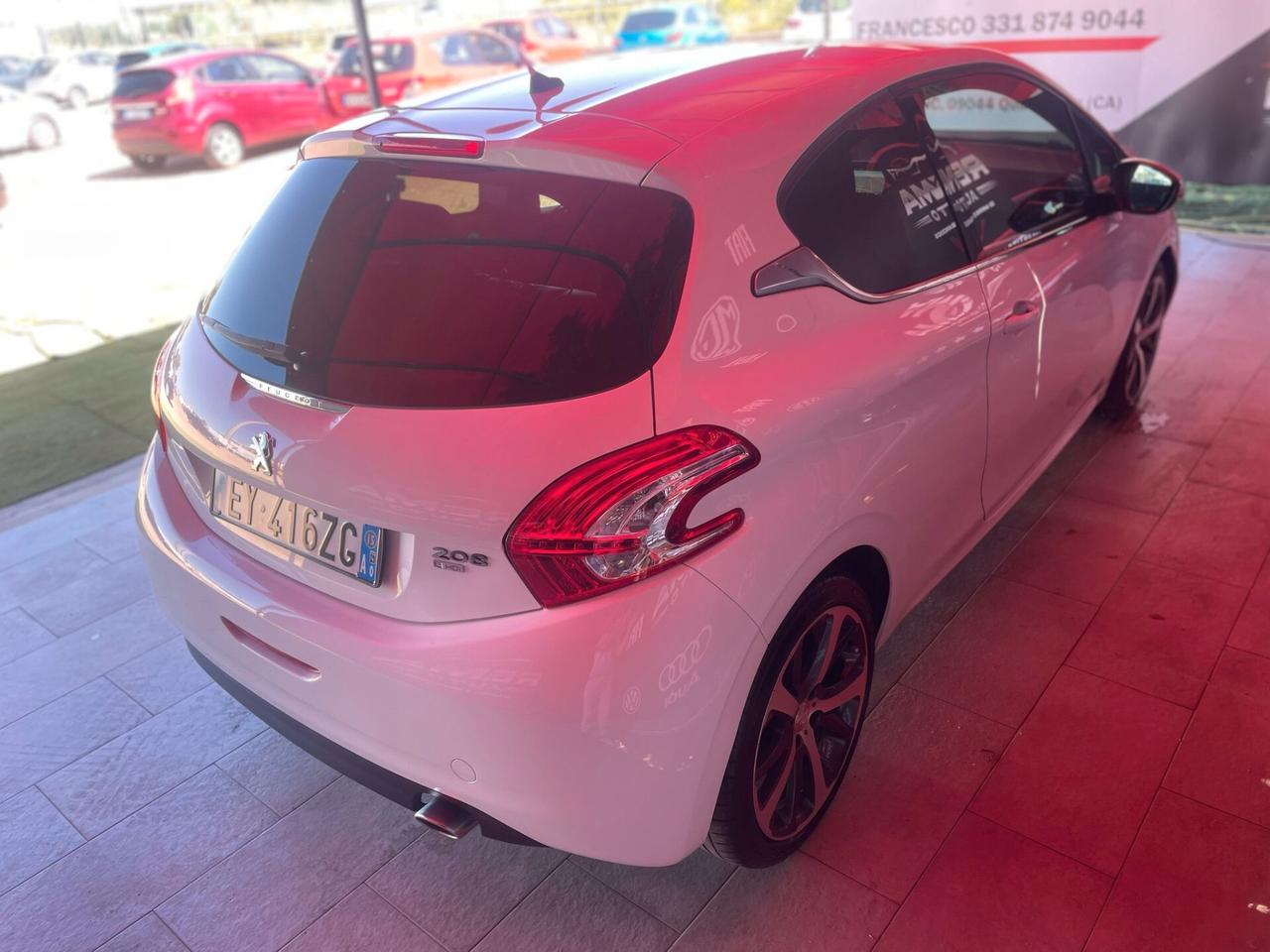 Peugeot 208 1.6 e-HDi 92 CV Stop&Start 3 porte Allure