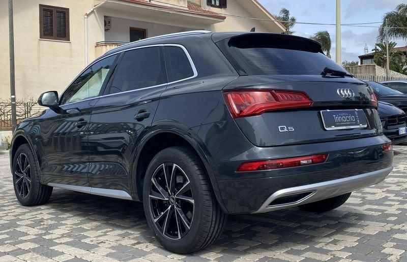 Audi Q5 Business 2.0 TDI 190CV S-Tronic quattro 40