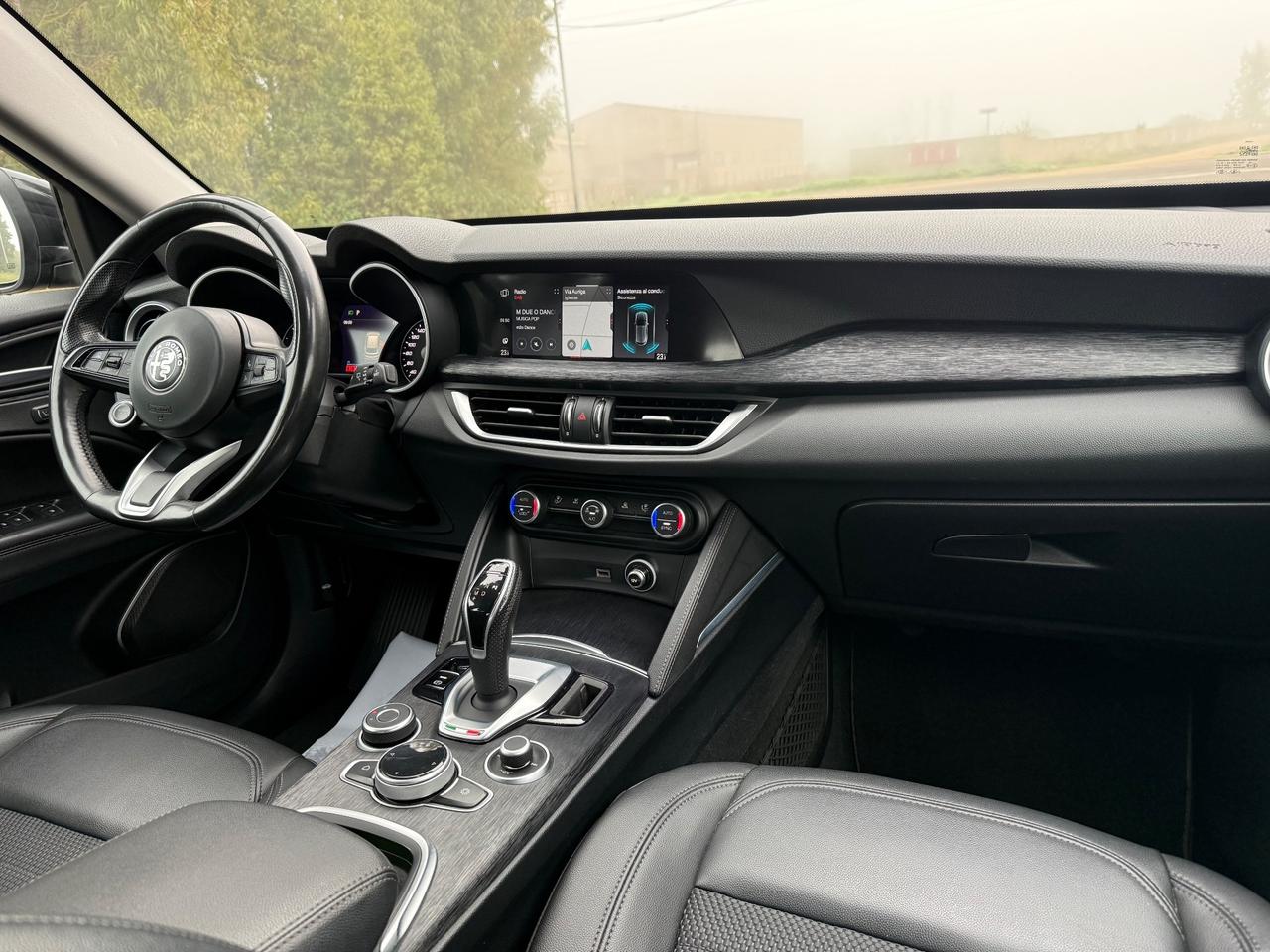 Alfa Romeo Stelvio 2.2 Turbodiesel 190 CV AT8 RWD Executive