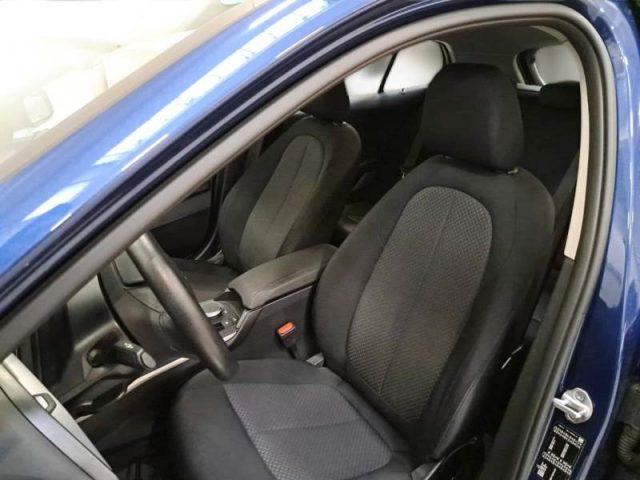 BMW 118 i 5p. Business Advantage