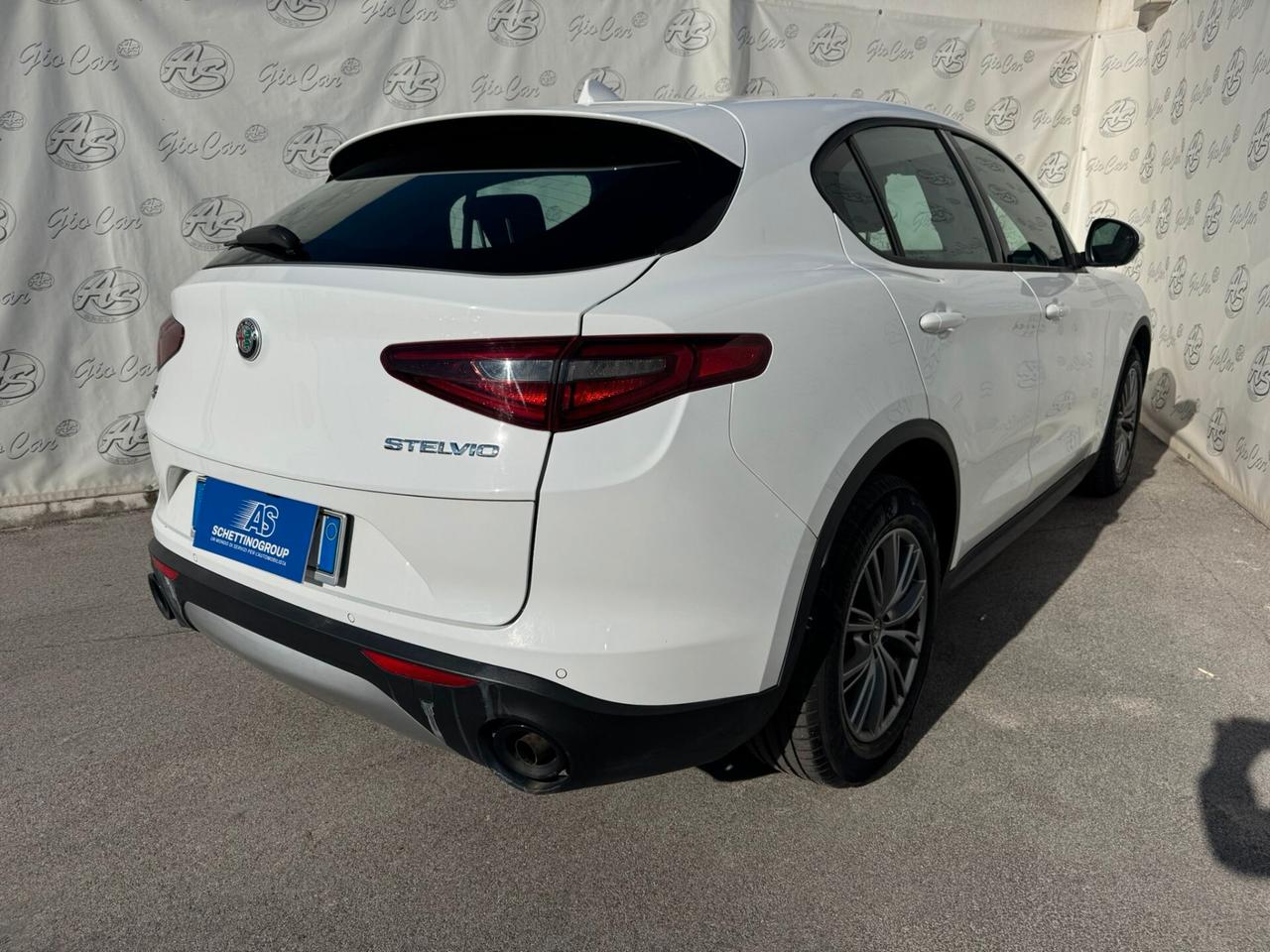 Alfa Romeo Stelvio 2.2 Turbodiesel 190 CV AT8 RWD Business