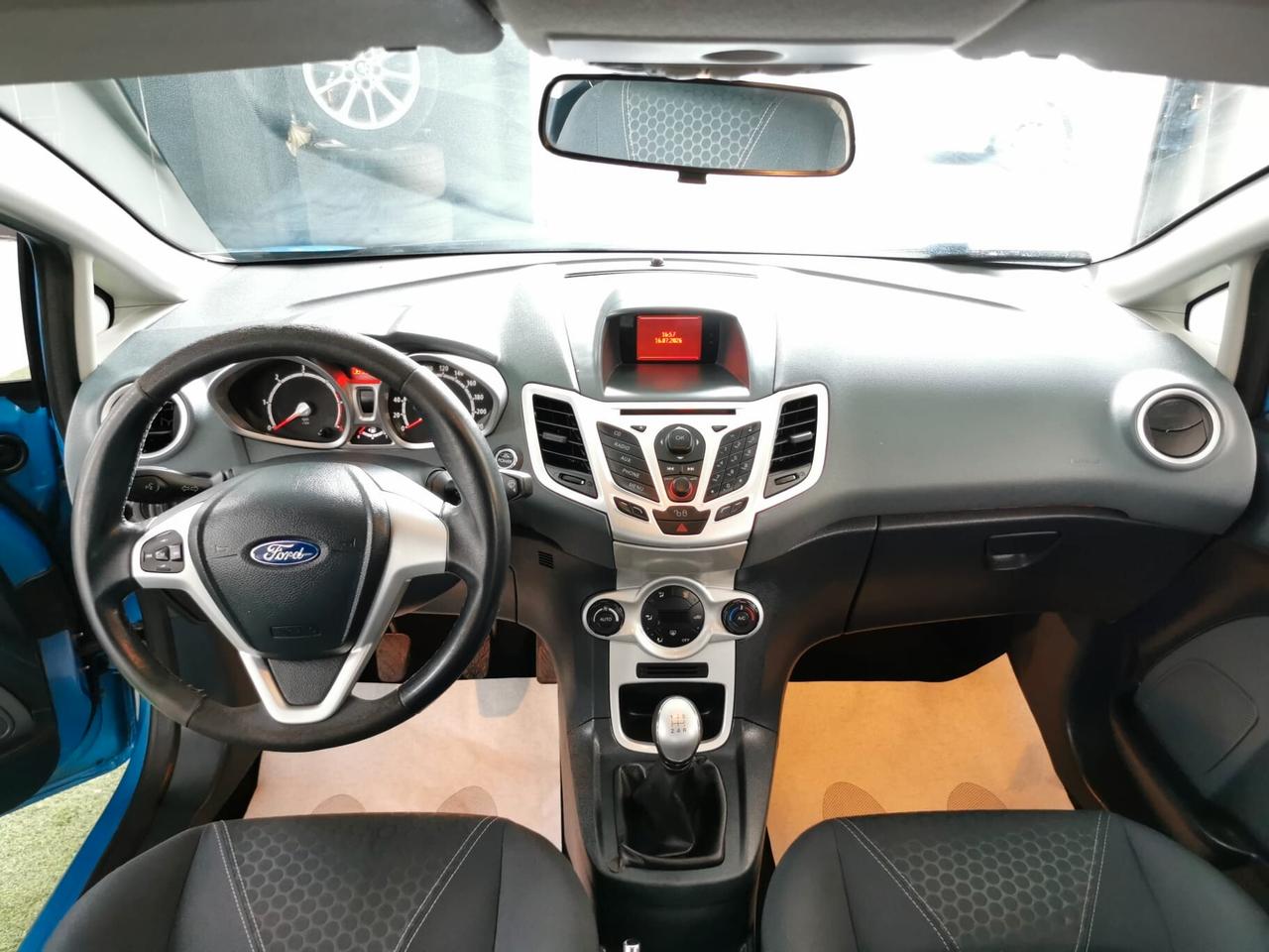 Ford Fiesta 1.4 TDCi Titanium GARANZIA 12 MESI