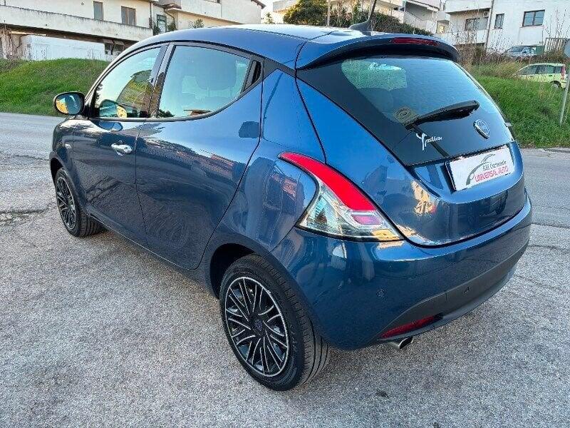 Lancia Ypsilon Ypsilon 1.0 FireFly 5 porte S&S Hybrid Gold