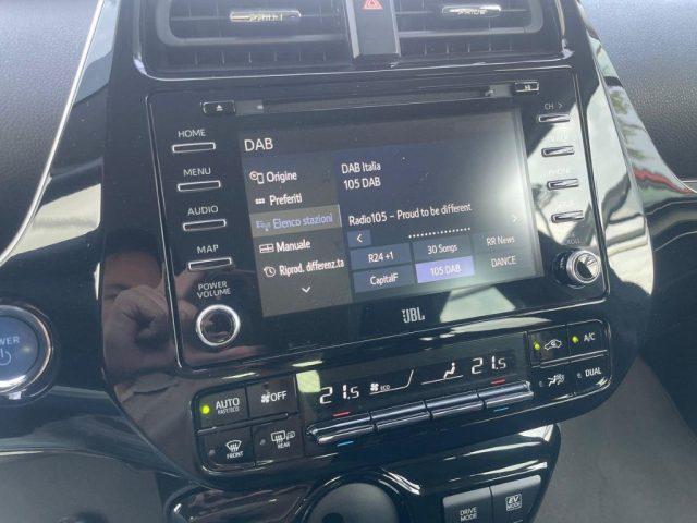 TOYOTA Prius 1.8 AWD Lounge