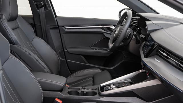 AUDI A3 SPB 40 TDI S LINE S TRONIC MATRIX TETTO