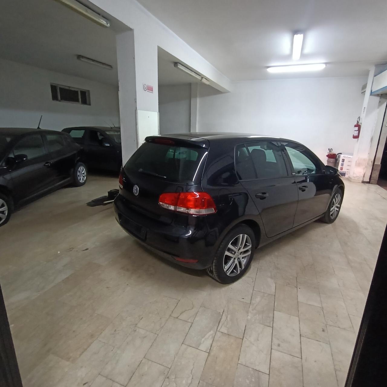 Volkswagen Golf 1.6 TDI DPF 5p. Highline STRAFUL DI ACCESSORI 2011 CON CINGHIA DI DISTRIBUZIONE IN OMAGGIO