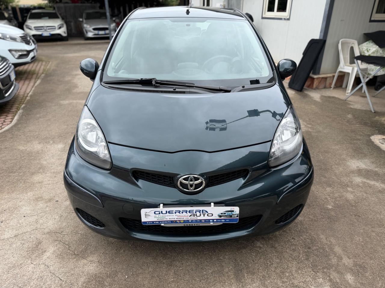 Toyota Aygo 1.0 5 porte Now Connect KM CERTIFICATI