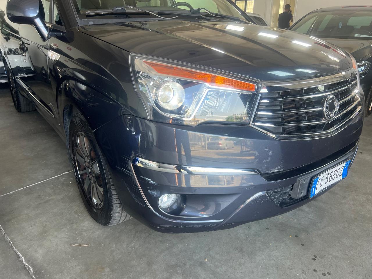Ssangyong Rodius 2.2 Diesel 4WD A/T Classy Pelle