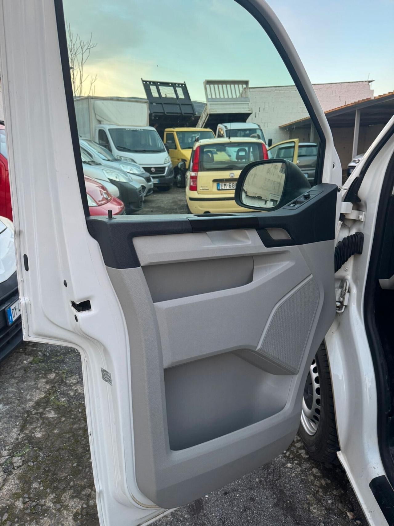 Volkswagen Transporter 2.0 TDI 102CV PC Furgone Eu6