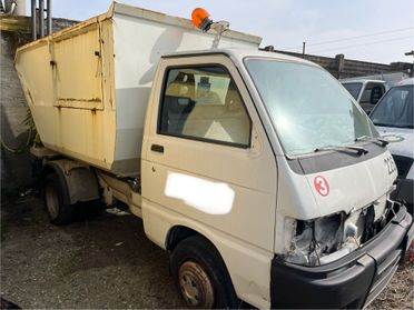 Piaggio porter maxxi 1.2 diesel rifiuti 2012