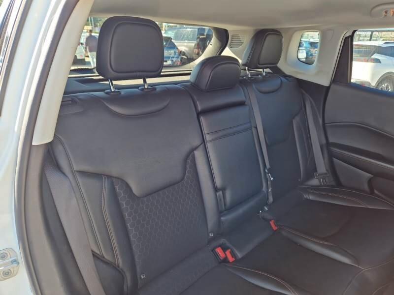 Jeep Compass 1.6 Multijet II 2WD Limited Pelle CarPlay Navi FullLed