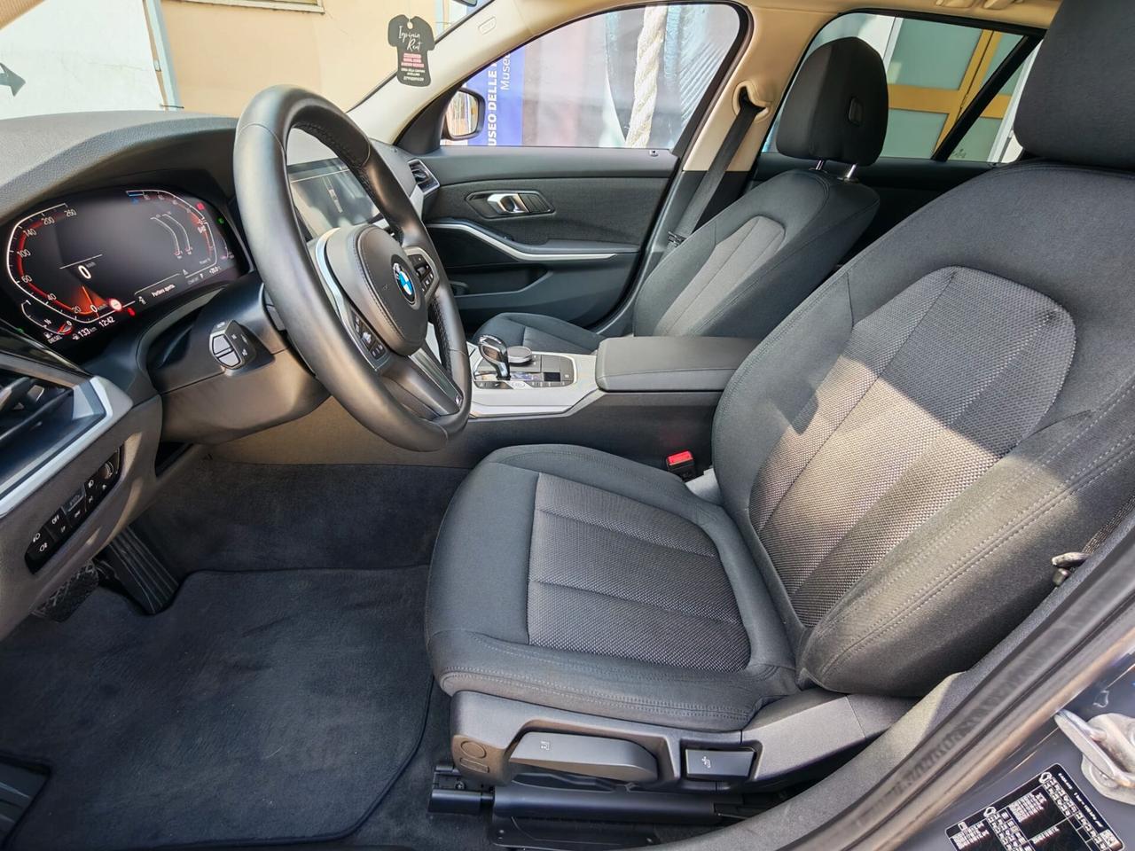 Bmw 320 320d Touring mhev 48V Business Advantage auto