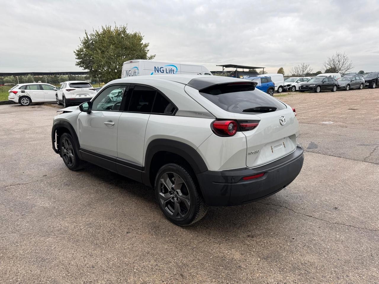 Mazda MX-30 35,5kWh Exceed OBC 7,4kW START