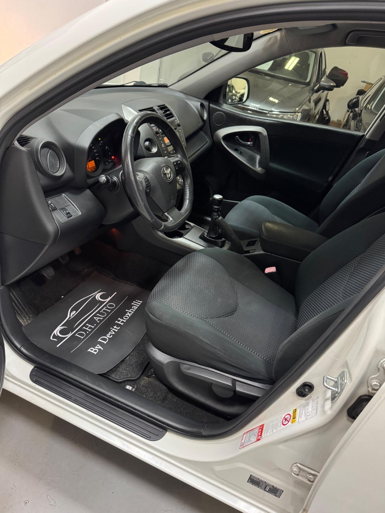 Toyota RAV 4 RAV4 Crossport 2.2 D-4D 150 CV Lounge