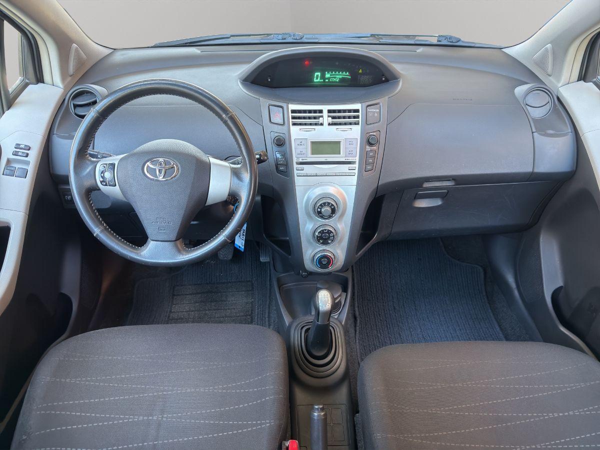 TOYOTA - Yaris - 1.0 69cv 5p. Sol