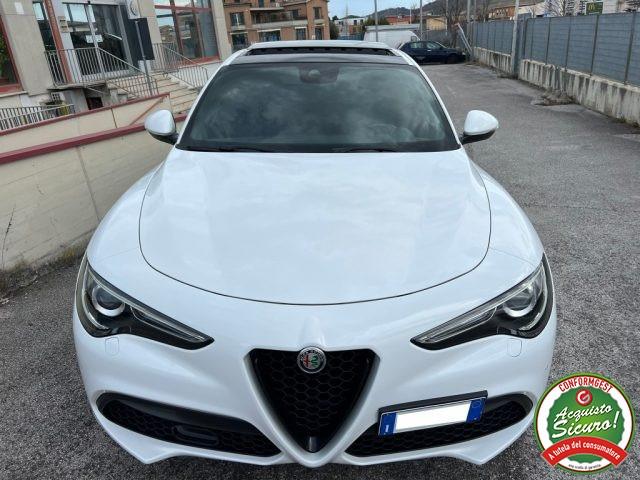 ALFA ROMEO Stelvio 2.2 Veloce 210cv Q4 TettoApribile PinzeRosse