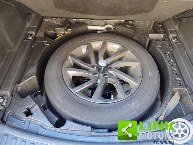 LAND ROVER Discovery Sport 2.2 SD4 HSE