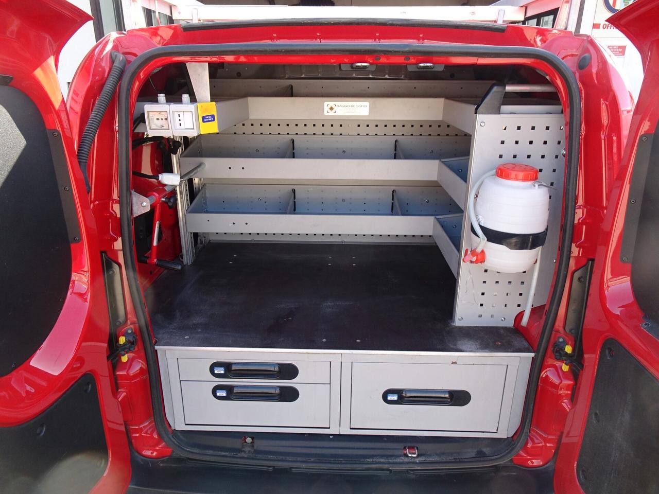 Fiat Fiorino 1.3 MJT 95CV Cargo Adventure
