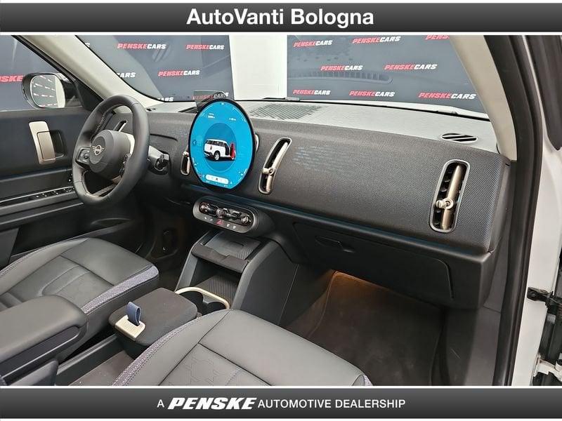 MINI Countryman Mini Countryman 2.0 48V D Classic auto