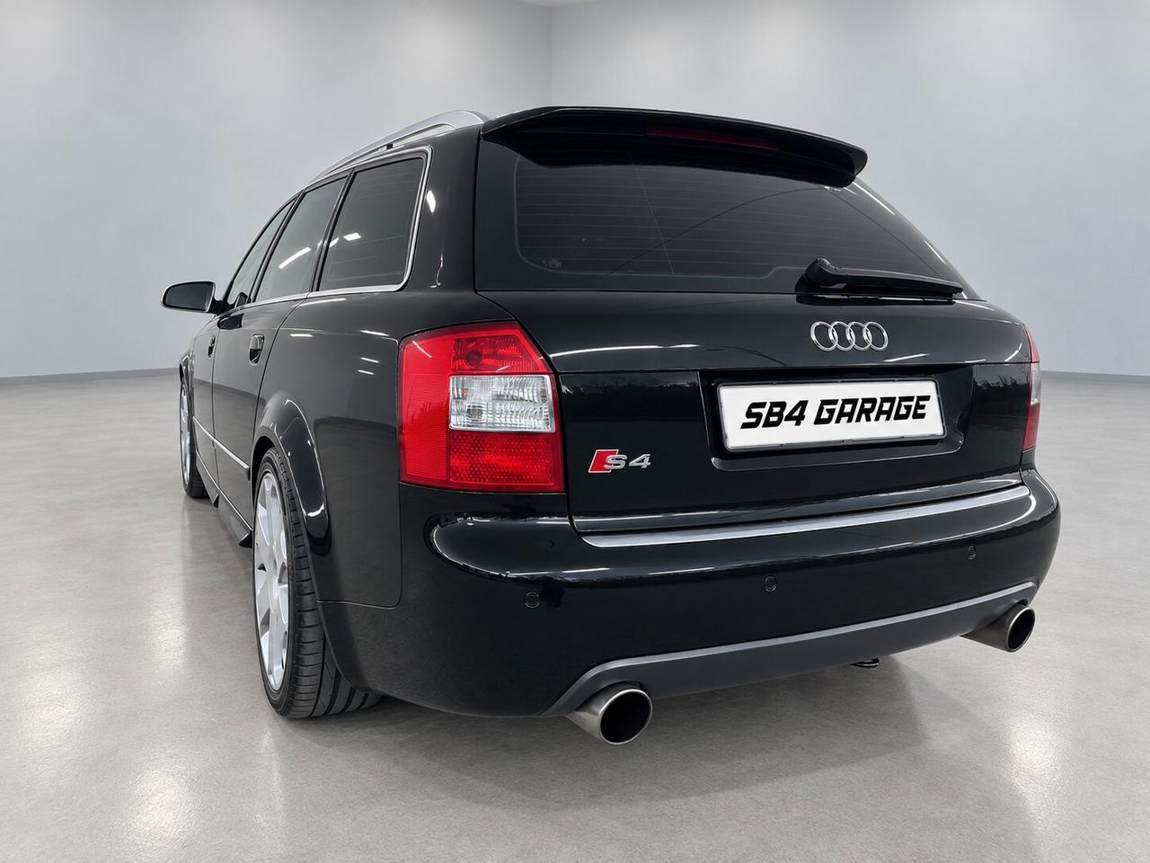 Audi S4 A4 Avant 4.2 V8 quattro