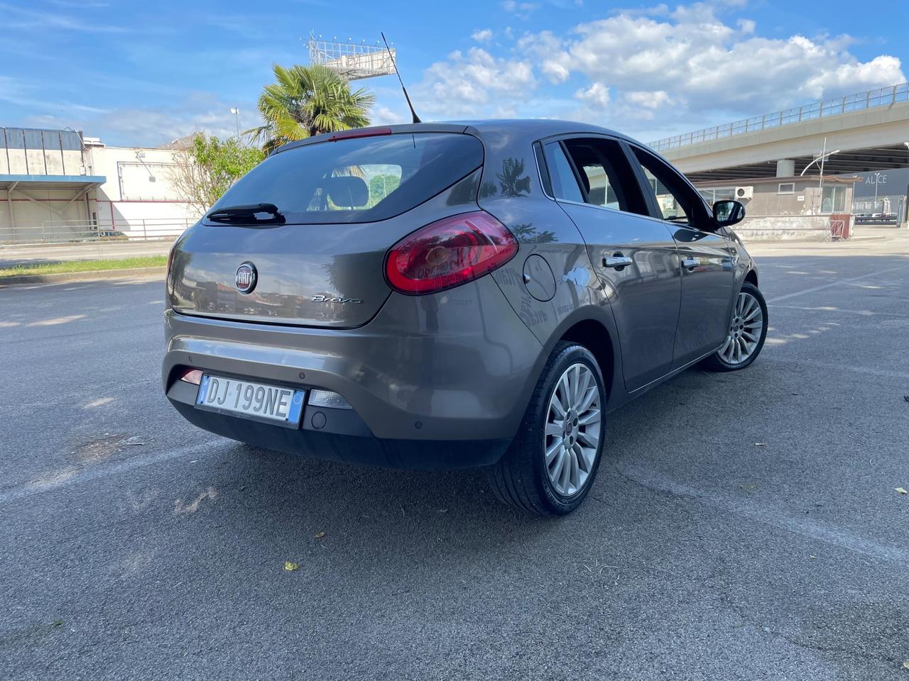 Fiat Bravo 1.6 MJT Emotion Super Full 150mila KM Perfetto