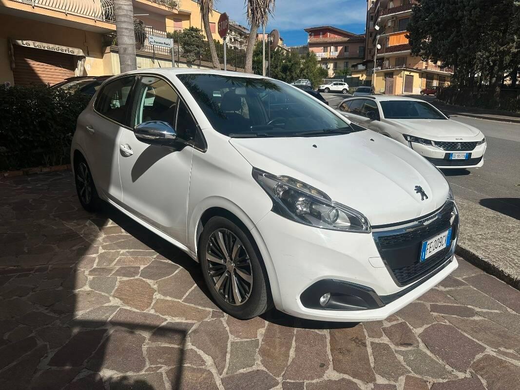 Peugeot 208 1.6 bluehdi Allure 75cv 5p