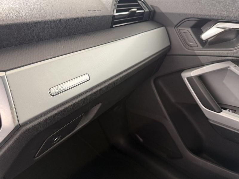 Audi Q3 45 TFSI e S tronic S Line Edition