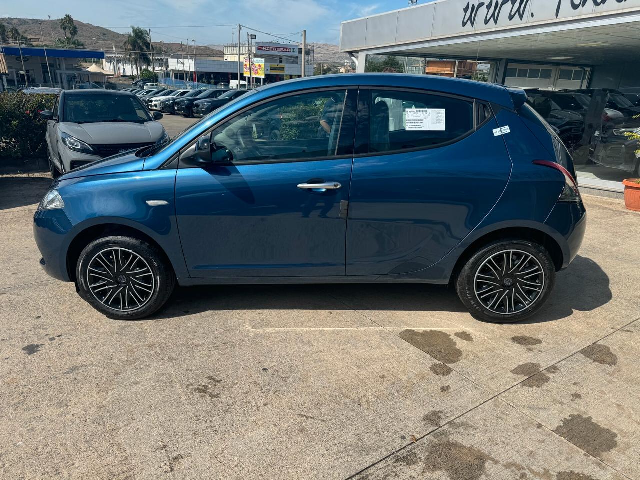 LANCIA Ypsilon silver km0 iva esposta