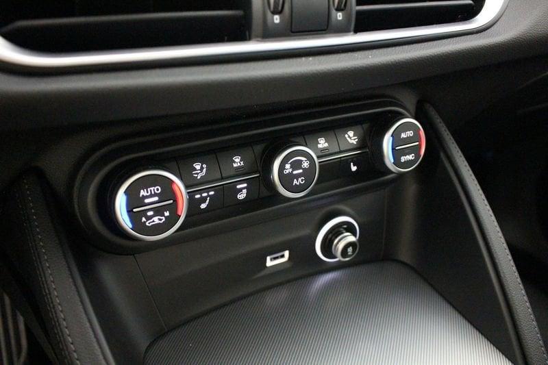 Alfa Romeo Stelvio 2.2 Turbodiesel 210 CV AT8 Q4 Veloce
