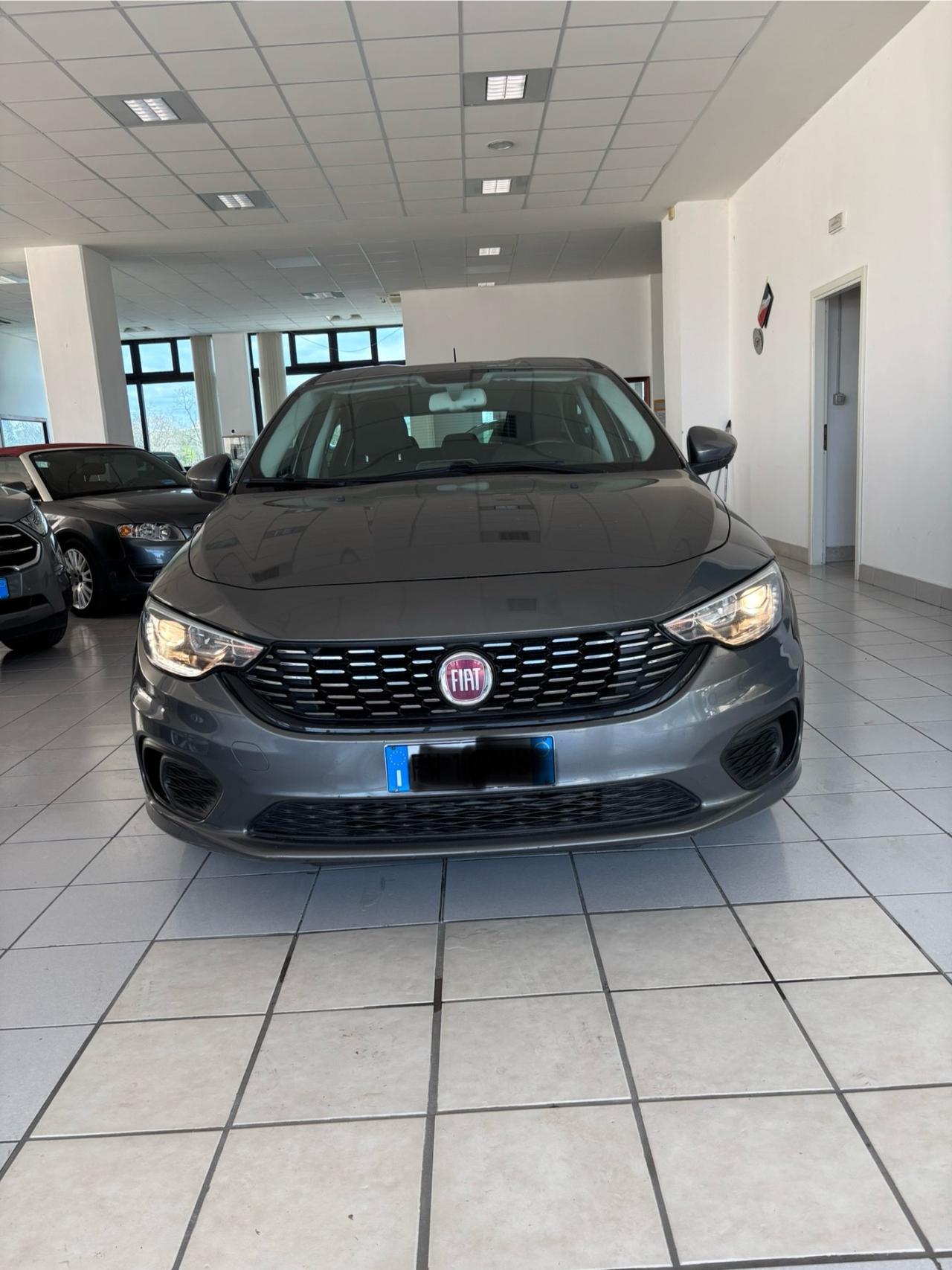 Fiat Tipo 1.3 Mjt S&S 5 porte Easy