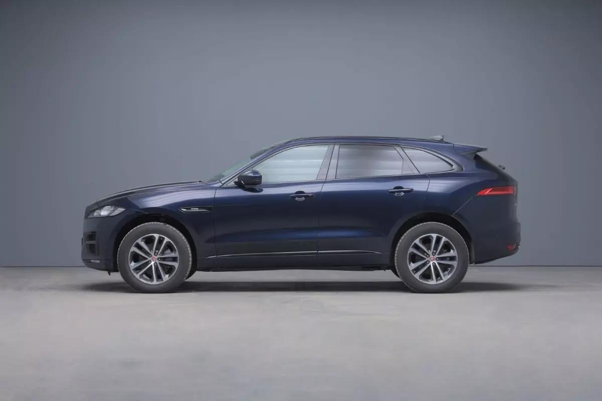 Jaguar F-Pace 2.0 i4 250CV R-Sport AWD Auto + tetto panoramico