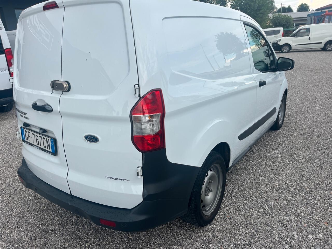 FURGONE FORD Transit Courier anno 2021