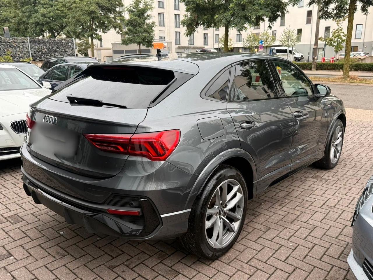 Audi Q3 35 TFSI S line edition