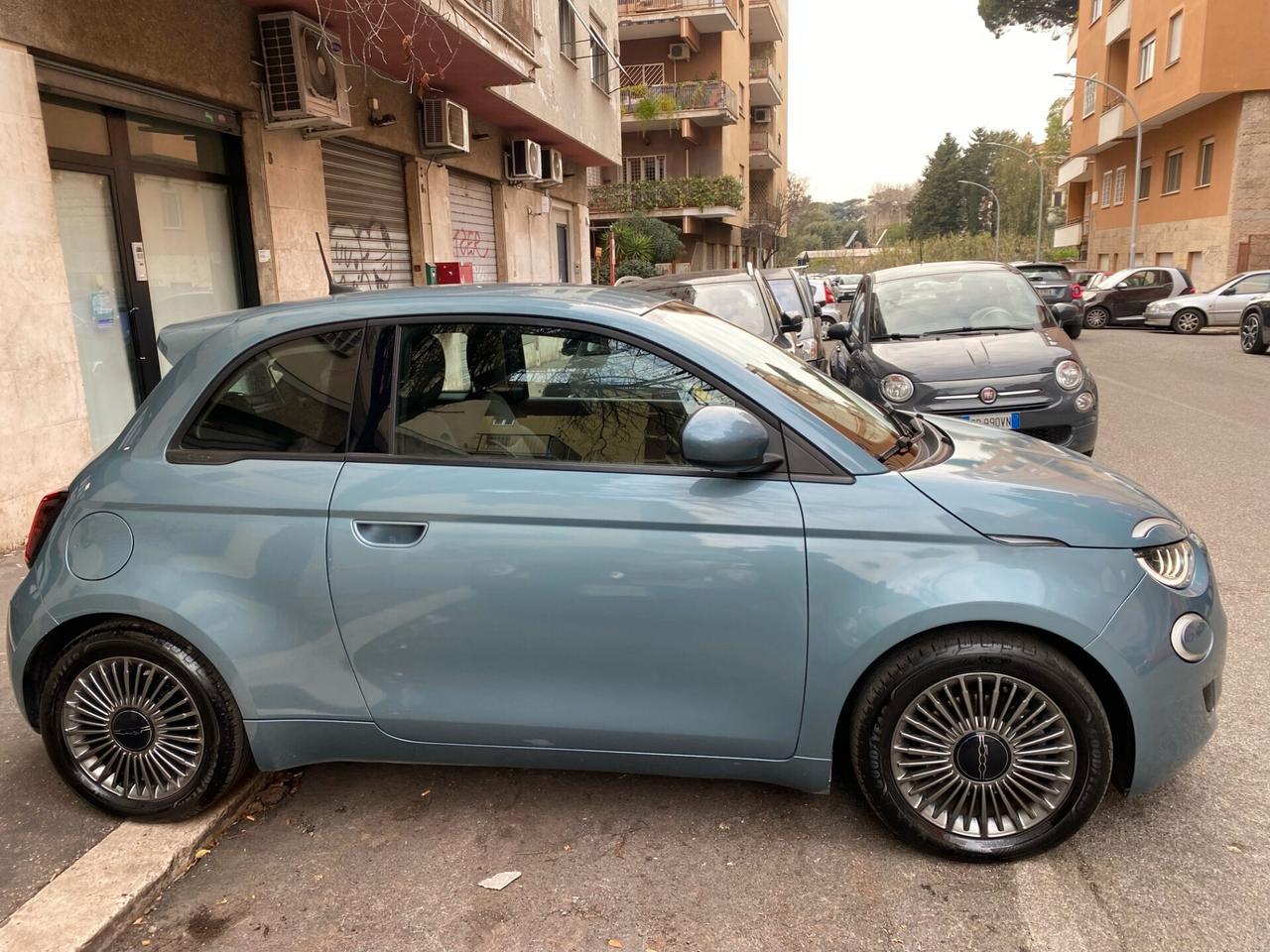 Fiat 500e Icon Berlina 42 kWh Full led IVA INC