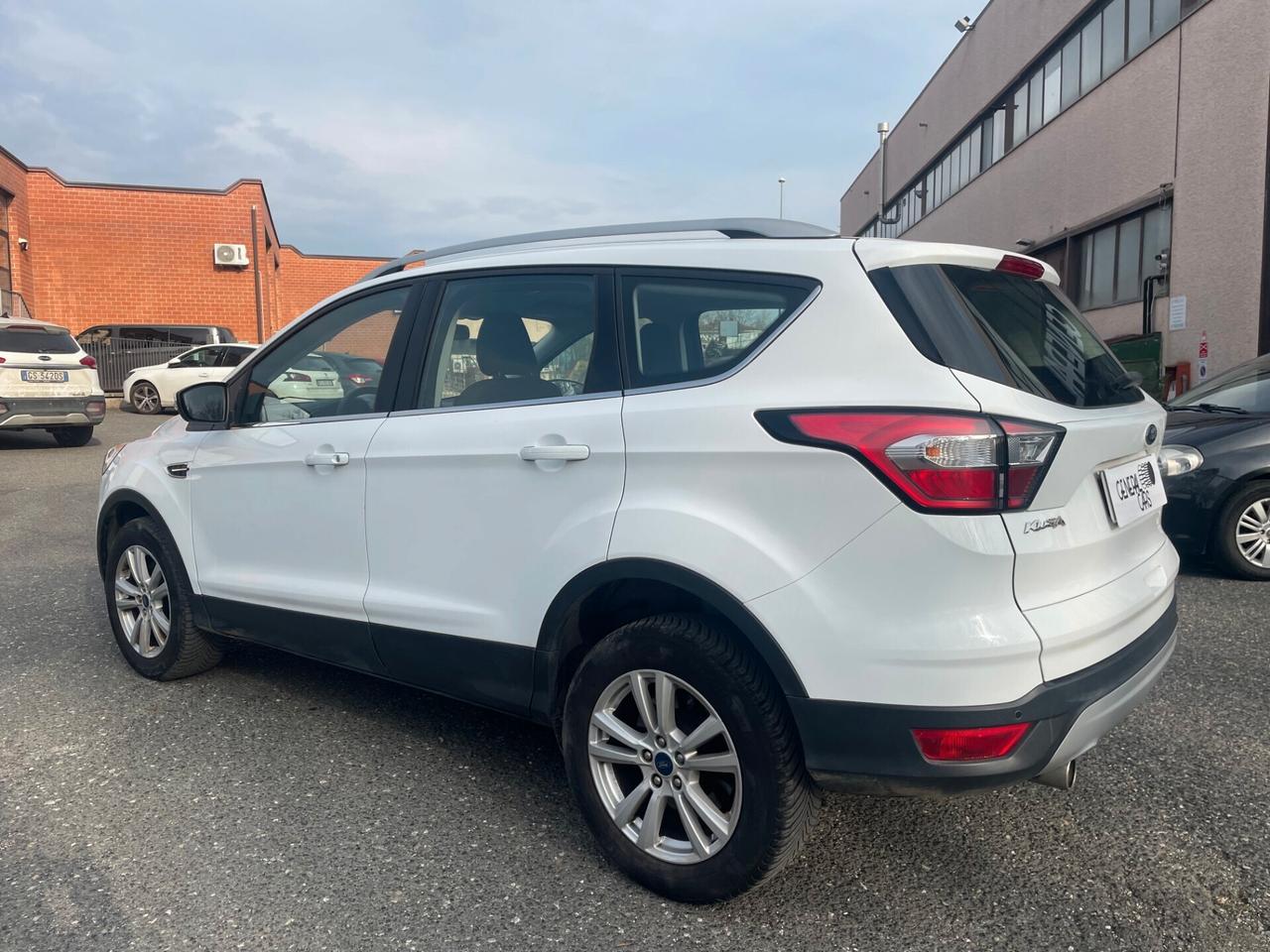 Ford Kuga 1.5 TDCI 120 CV S&S 2WD Titanium