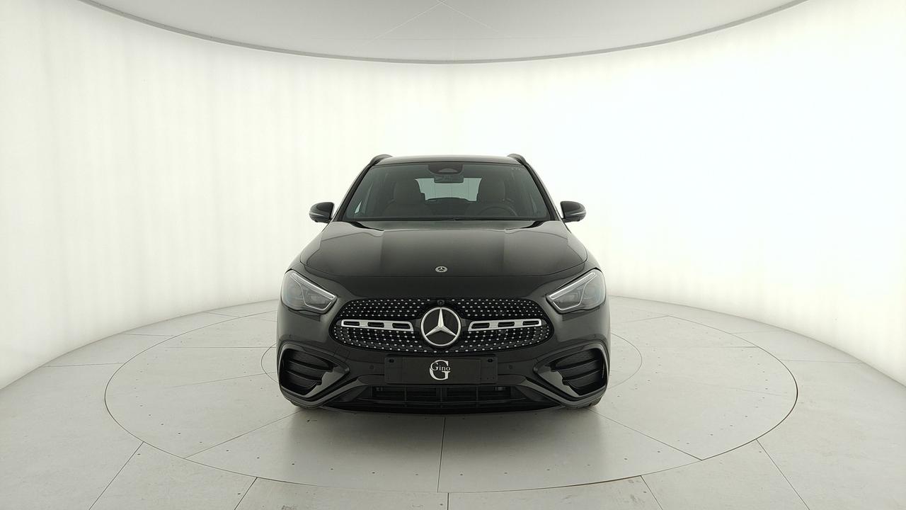 Mercedes-Benz GLA 200 d automatic